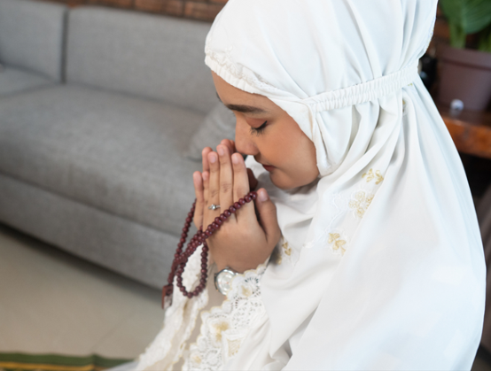 Effective Wazifa for Problem Removal Using Surah Alam Nashrah