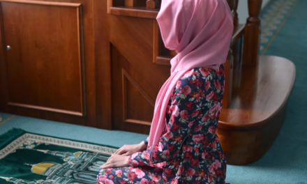 Quranic Wazifa for Wealth for Paying Off Debts Quickly