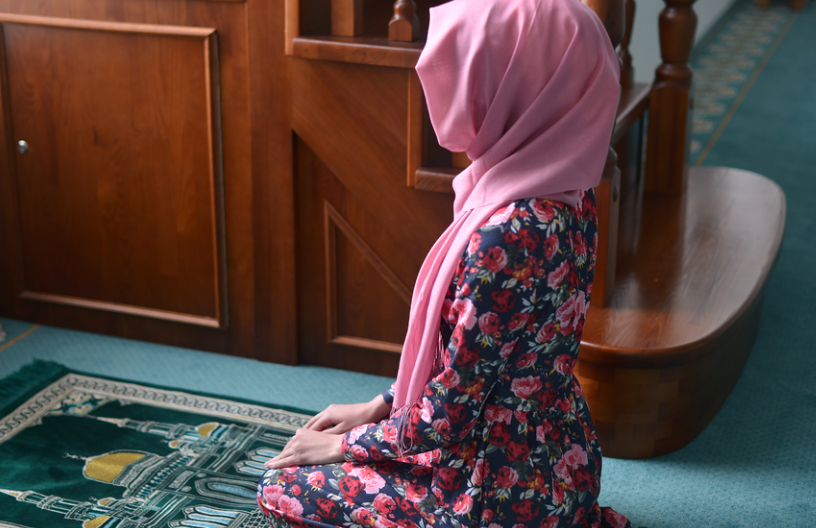 Quranic Wazifa for Wealth for Paying Off Debts Quickly